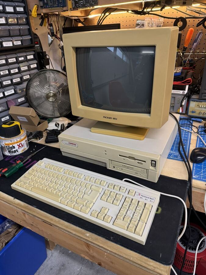 Restored Compaq desktop with its matching CRT monitor and keyboard